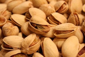 pistachios-656086_640