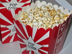 popcorn-1095657_640